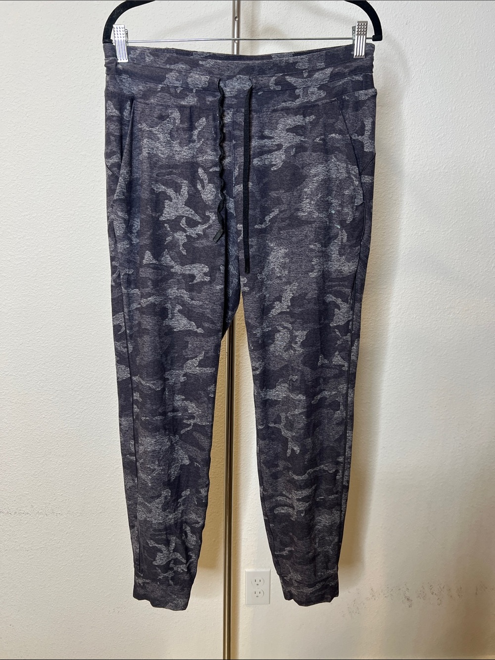 Lululemon Dark Gray Camouflage Jogger Pants